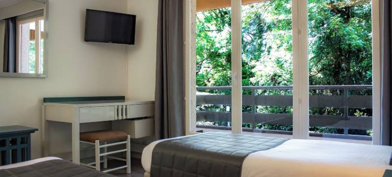 卡普韦恩莱班的花园城市(Garden & City Capvern-Les-Bains)图片