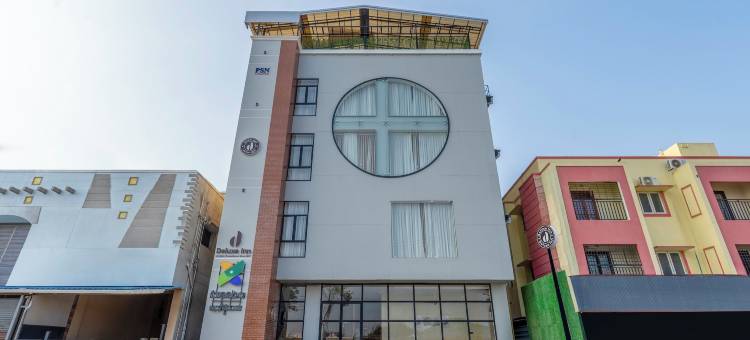 Chromepet的Treebo豪华酒店(Treebo Deluxe Inn, Chromepet)图片