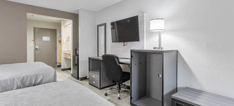 埃德蒙佩图斯桥区凯艺酒店(Quality Inn Edmund Pettus Bridge Area)图片