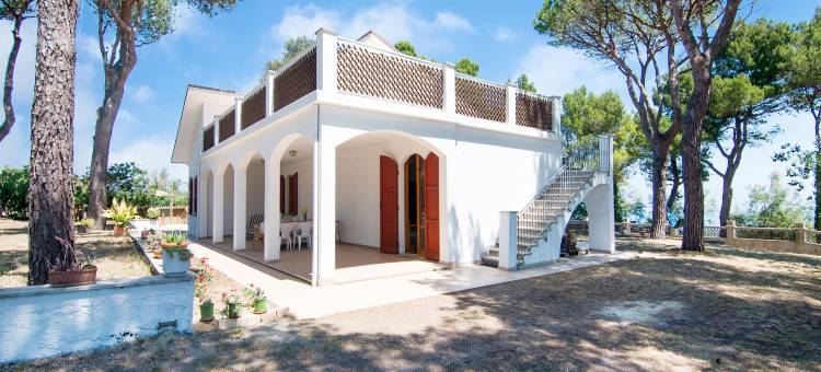 Enchanting Coastal with Views图片