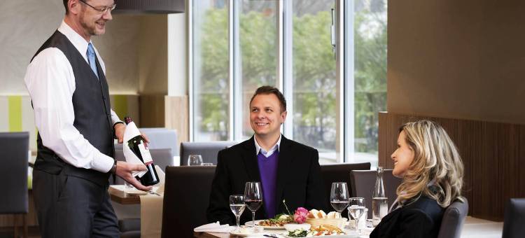 美居汉堡人民公园酒店(Mercure Hotel Hamburg am Volkspark)图片