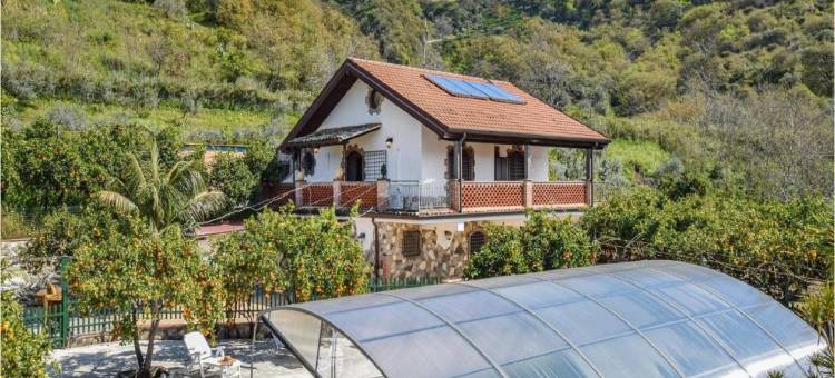 Villa in Sicily near Taormina Beaches图片