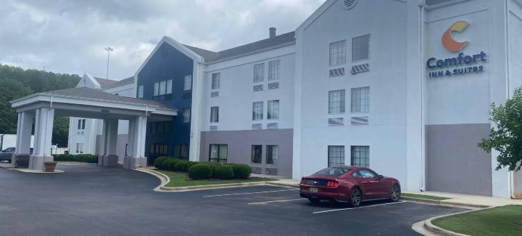 特鲁斯维尔I-59出口141号舒适套房酒店(Comfort Inn & Suites Trussville I-59 Exit 141)图片