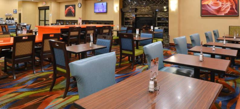 Holiday Inn Express 费拉格尔斯塔夫(Holiday Inn Express FLAGSTAFF by IHG)图片