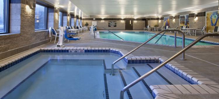 智选假日套房酒店明尼阿波利斯的明尼通卡(Holiday Inn Express & Suites EDEN PRAIRIE - MINNETONKA by IHG)图片