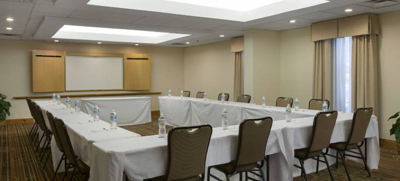 希尔顿欢朋套房酒店-夏洛特/派恩维尔(Hampton Inn & Suites Charlotte/Pineville)图片