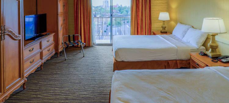 24街凤凰城机场希尔顿合博套房酒店(Motel 6 Phoenix, AZ – Sky Harbor)图片