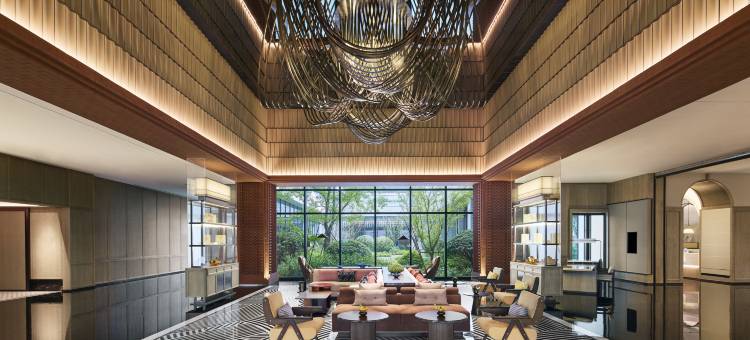 上海缤纷里希尔顿嘉悦里酒店图片