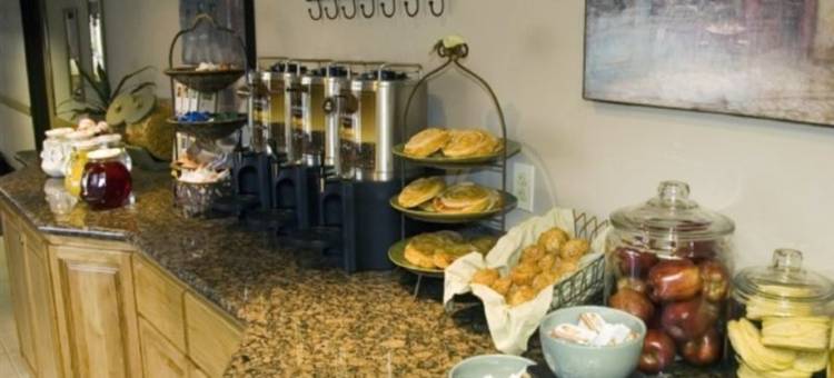 阿塔斯卡德罗万枫酒店(Fairfield by Marriott Inn & Suites Atascadero)图片