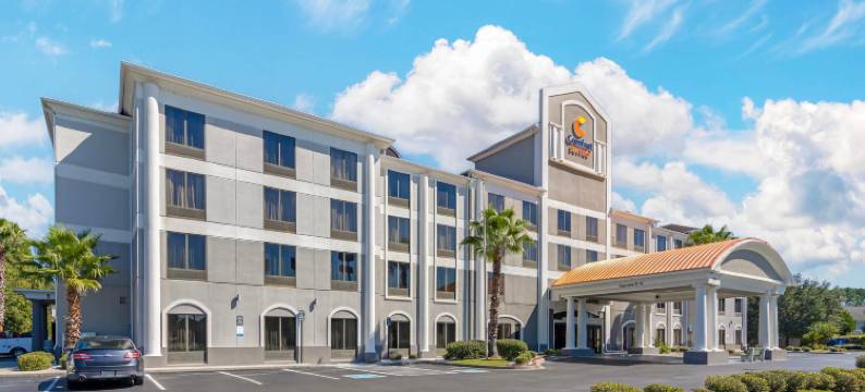 萨凡纳 I-95 高速公路舒适套房酒店(Comfort Suites Savannah Gateway I-95)图片