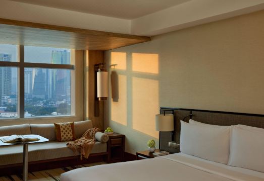 Gran Melia Jakarta Hotel Overview
