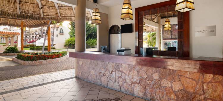 布塞里亚斯的Grand Decameron Complex, A Trademark 全包酒店(Grand Decameron Complex Bucerias, A Trademark All Inclusive)图片