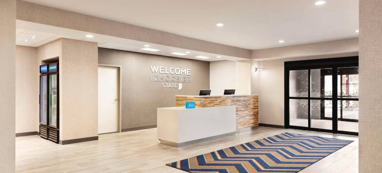 瓦尔帕莱索欢朋酒店及套房(Hampton Inn & Suites Valparaiso)图片