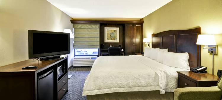 希尔顿欢朋酒店-堪萨斯城机场(Hampton Inn Kansas City-Airport)图片