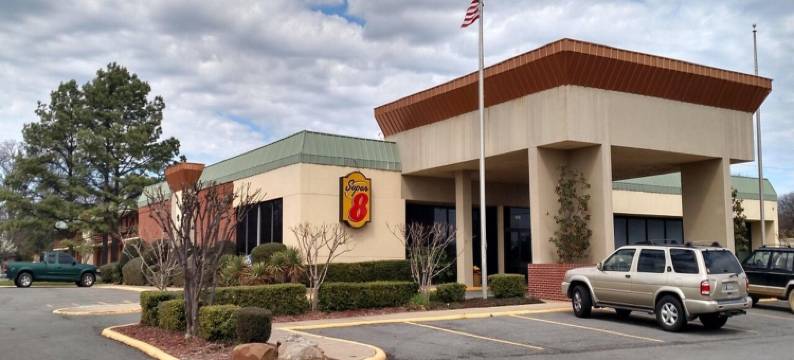 阿托卡速8酒店(Super 8 by Wyndham Atoka)图片