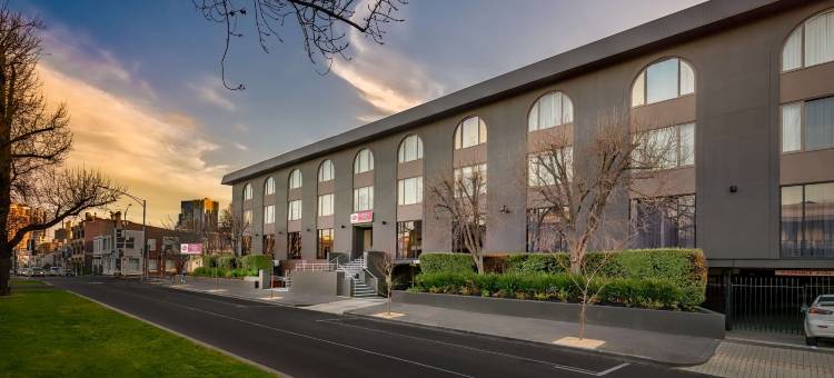 Best Western Plus Travel Inn Hotel图片