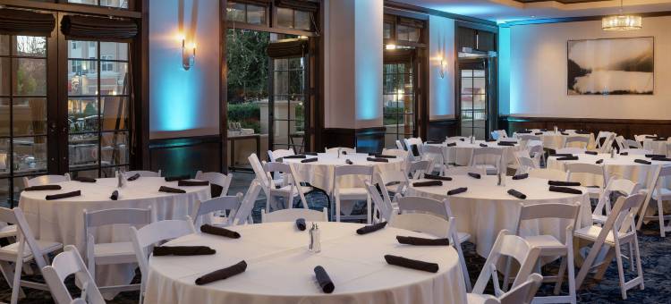 库佩蒂诺朱尼伯格芮希尔顿精选酒店(Juniper Hotel Cupertino, Curio Collection by Hilton)图片