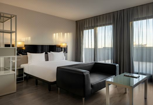 AC Hotel AtochaHotel Overview