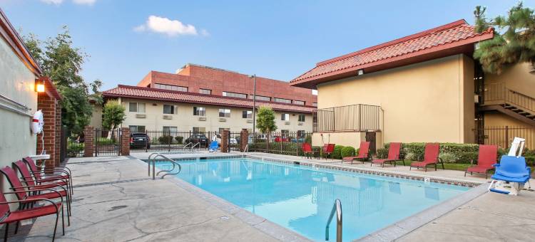 圣塔安那红屋顶客栈(Red Roof Inn Santa Ana)图片