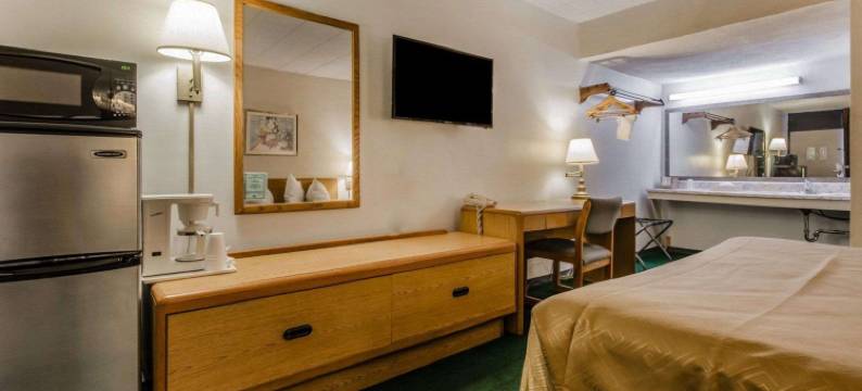 Econo Lodge Altoona I-99图片