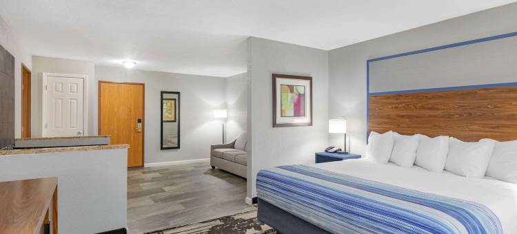 佩拉美吟温德姆酒店(AmericInn by Wyndham Pella)图片