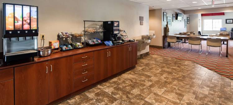 索内斯塔莫根城必备酒店(Sonesta Essential Morgantown)图片