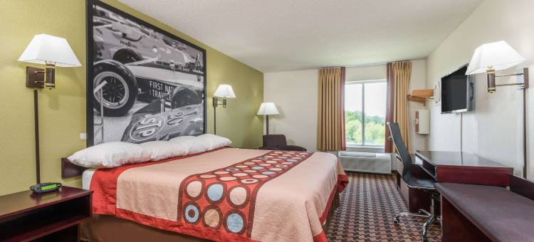 印第安纳克罗弗戴尔温德姆速 8 酒店(Super 8 by Wyndham Cloverdale IN)图片