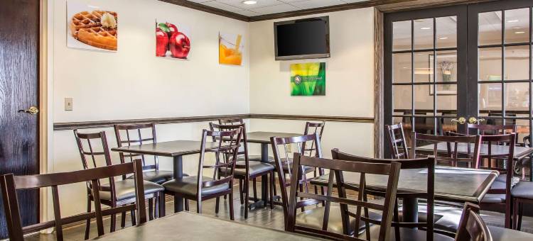 埃尔金I-90凯艺酒店(Quality Inn Elgin I-90)图片