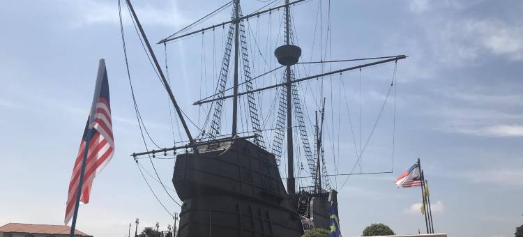 马六甲皇冠百货Swing and Pillows(Swing and Pillows  @ Malacca Mahkota Parade)图片