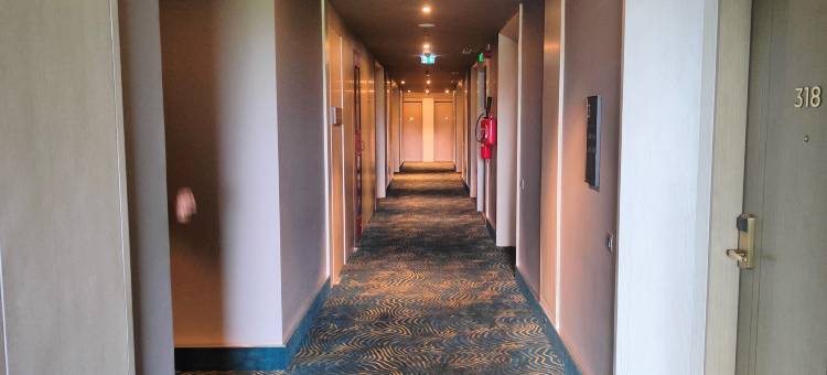 昌迪格特里布乔克诺富特酒店(Novotel Chandigarh Tribune Chowk)图片