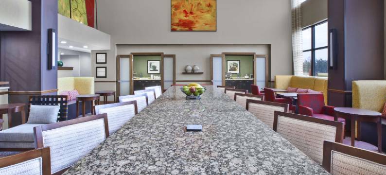 斯普林伯勒欢朋套房酒店(Hampton Inn & Suites Springboro/Dayton Area South)图片