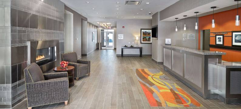 欢朋希尔顿卡尔加里机场北酒店(Hampton Inn by Hilton Calgary Airport North)图片