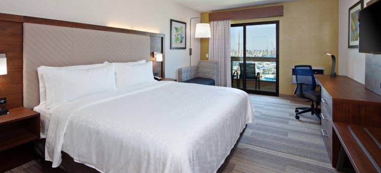 智选假日酒店及套房本图拉by IHG(Holiday Inn Express & Suites Ventura Harbor)图片