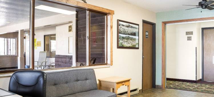 伊康旅馆(Econo Lodge, Downtown Custer Near Custer State Park and Mt Rushmore)图片