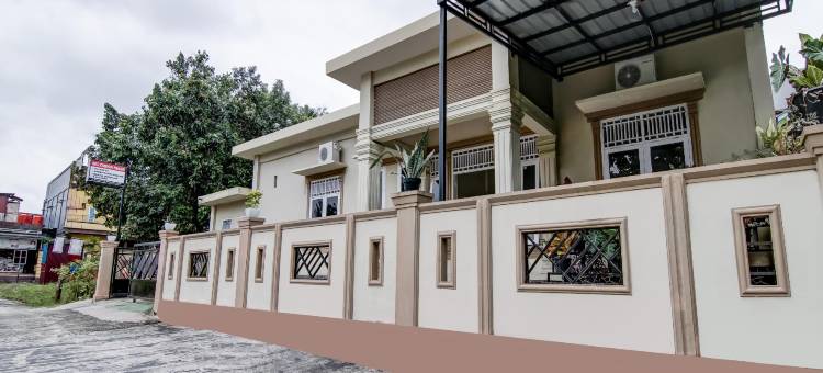 OYO 90942 科斯特伊斯兰帕南酒店(Panam House Syariah RedPartner)图片