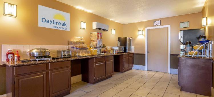 布瑞兹伍德温德姆戴斯酒店(Days Inn by Wyndham Breezewood)图片