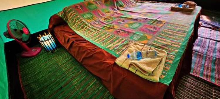 弗劳瓦鲍沃农场度假村(Flower Power Farm Village)图片