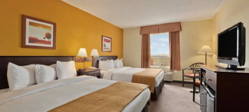 温德姆速8酒店-巴里南部(Super 8 by Wyndham Barrie South)图片