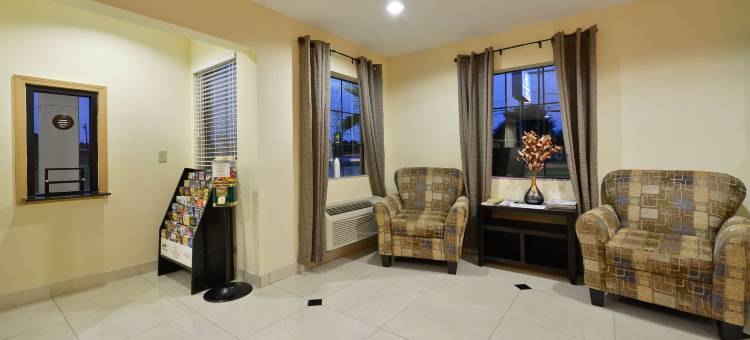 查尔斯湖I-210出口11美洲最佳价值套房酒店(Americas Best Value Inn Lake Charles Interstate 210)图片