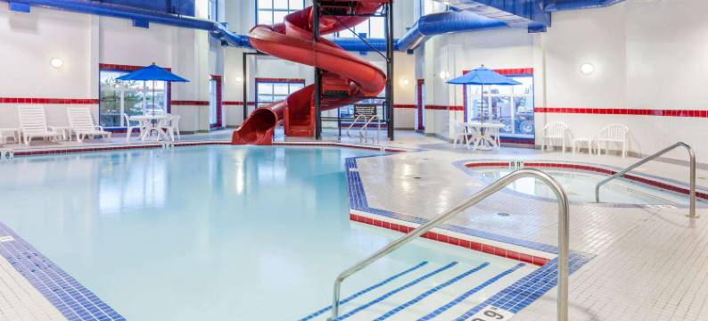 韦斯特洛克温德姆华美达酒店(Ramada by Wyndham Westlock)图片