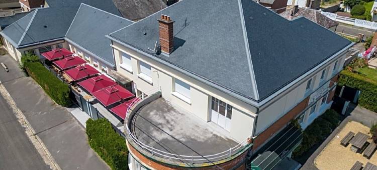 杜卡那德餐厅酒店(Logis - Hôtel Restaurant du Canard)图片