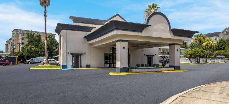 塔拉哈西大学附近凯艺酒店(Quality Inn Tallahassee Near University)图片