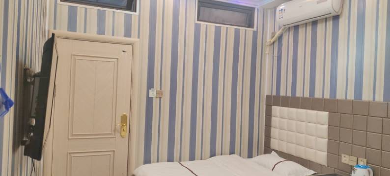 日昇小李公寓(口岸公路分店)图片