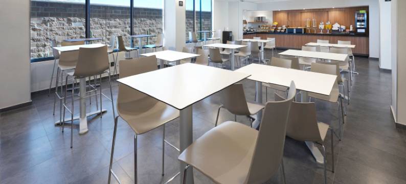 雷诺萨万豪城市快捷酒店酒店(City Express by Marriott Reynosa Aeropuerto)图片