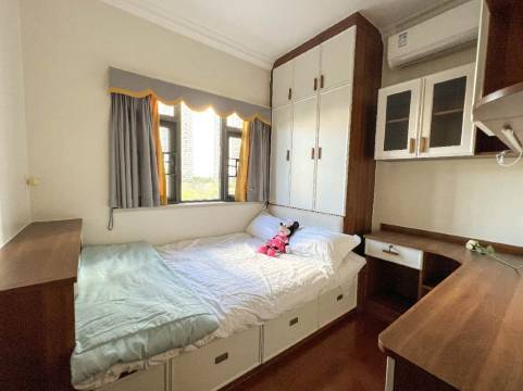 乐邻民宿(博美路分店)