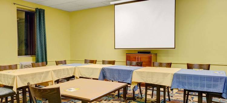 绍辛顿温德姆戴斯酒店(Days Inn by Wyndham Southington)图片