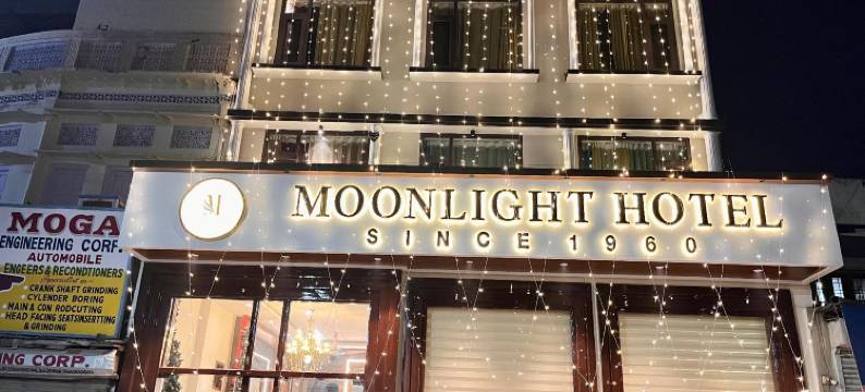 Moonlight Hotel图片
