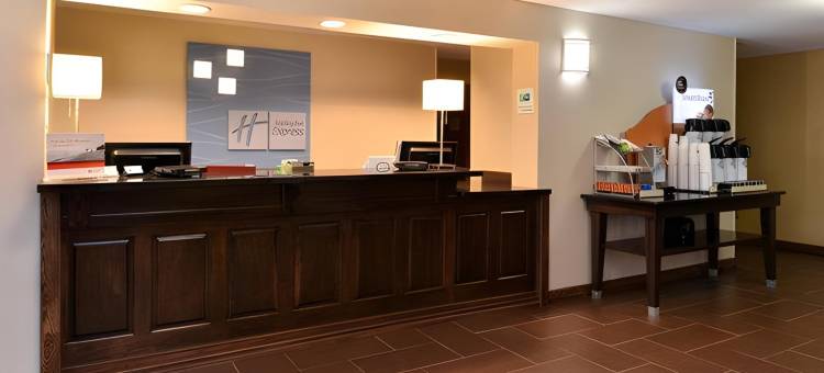 智选假日套房酒店圣玛丽斯(Holiday Inn Express & Suites ST Marys)图片