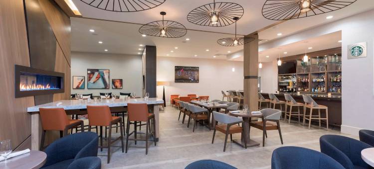 索内斯塔大急流城机场酒店(Sonesta Hotel Grand Rapids Airport)图片