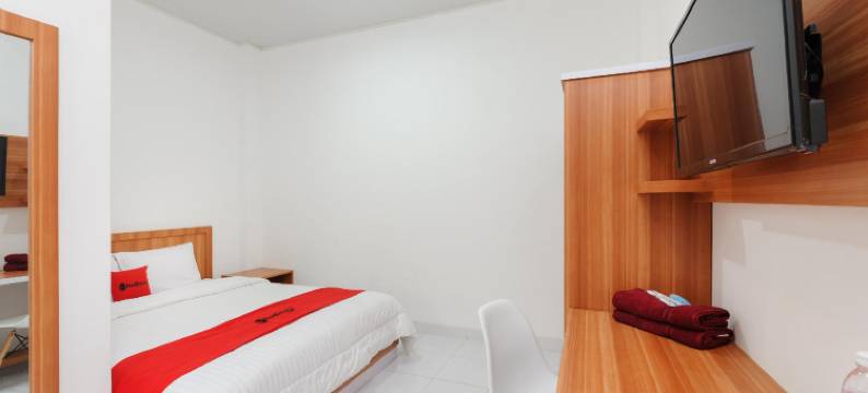 RedDoorz Plus Syariah Near Mall Boemi Kedaton Lampung图片